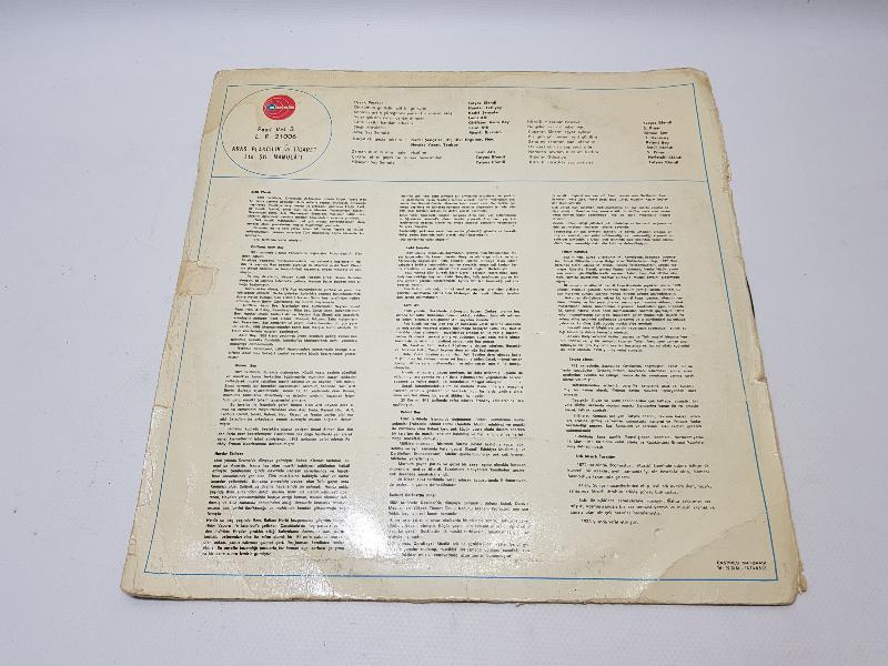 ŞEF KEMAL GÜRSES KÜRDİLİ HİCAZKAR, UŞŞAK, HÜSEYNİ FASLI 33 LP PLAK