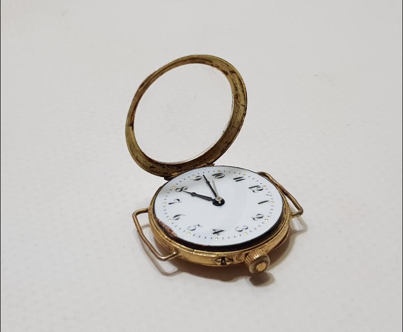 ANTİKA ALTIN KOL SAATİ