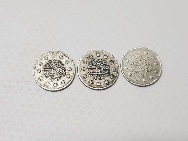 SULTAN ABDÜLHAMİD HAN DÖNEMİ 3 ADET GÜMÜŞ 1 KURUŞ