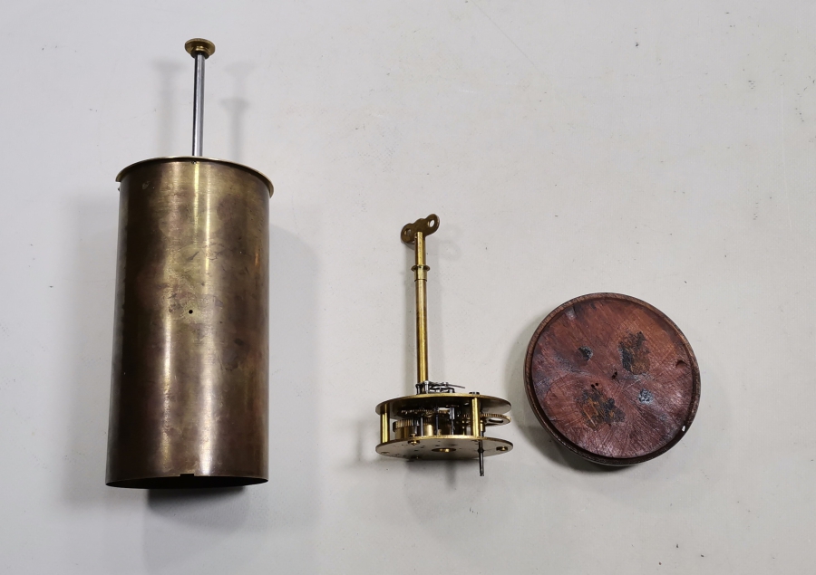 ÜZERİ OSMANLICA YAZILI YEŞİLKÖY TEYYARE MEKTEBİNE AİT HAVA DURUMU KAYIT CİHAZI