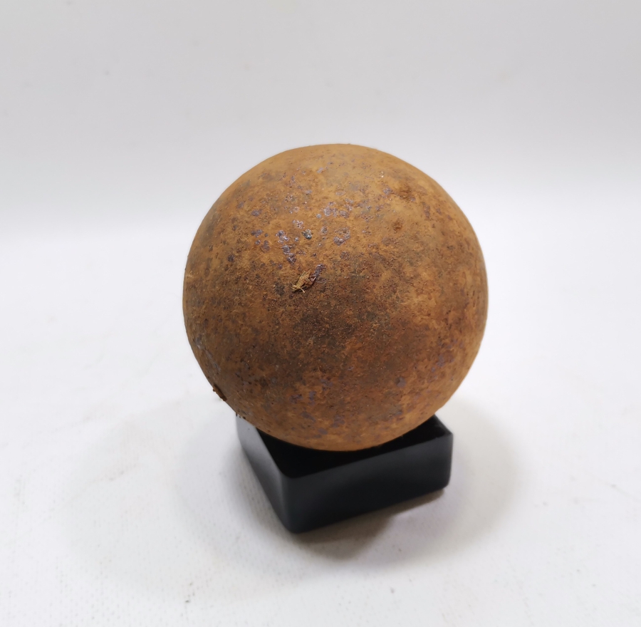 OSMANLI DÖNEMİ GEMİ TOPLARINDA KULLANILAN ÇOK NADİR TOP GÜLLESİ