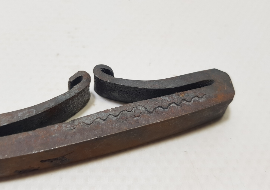 ÜZERİ İŞLEMELİ OSMANLI DÖNEMİ KAV ÇAKMAĞI