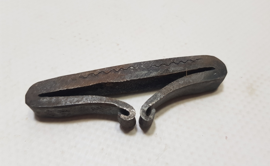 ÜZERİ İŞLEMELİ OSMANLI DÖNEMİ KAV ÇAKMAĞI