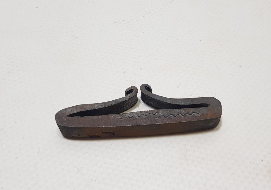 ÜZERİ İŞLEMELİ OSMANLI DÖNEMİ KAV ÇAKMAĞI