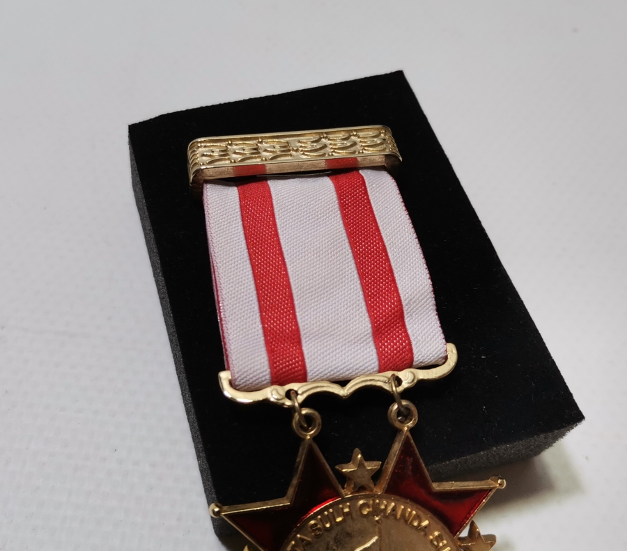 ÇOK NADİR 1974 KIBRIS BARIŞ HAREKATI MADALYASI