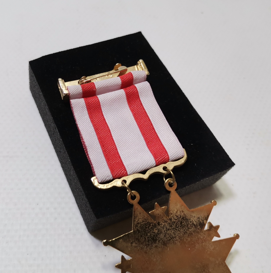 ÇOK NADİR 1974 KIBRIS BARIŞ HAREKATI MADALYASI