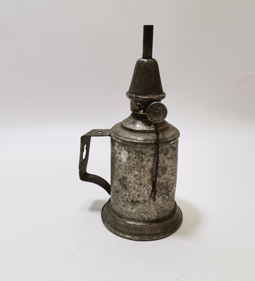 ÜZERİ YAZILI NADİR VAGON LAMBASI