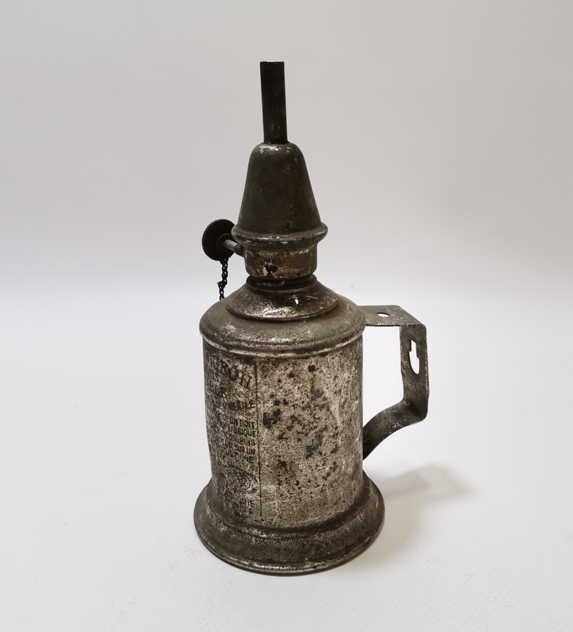 ÜZERİ YAZILI NADİR VAGON LAMBASI