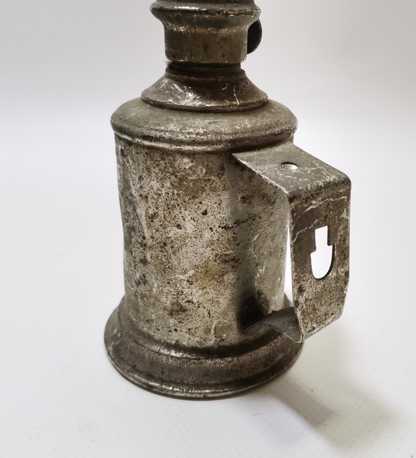 ÜZERİ YAZILI NADİR VAGON LAMBASI