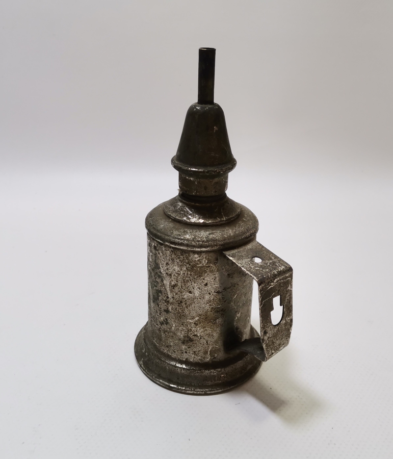 ÜZERİ YAZILI NADİR VAGON LAMBASI