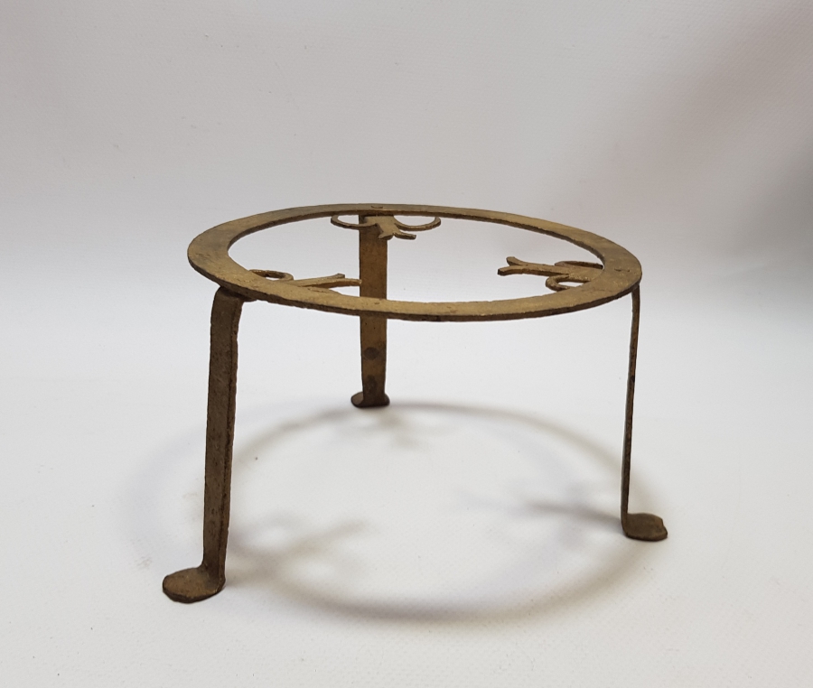 OSMANLI DÖNEMİ LALE FİGÜRLÜ TEKKE İŞİ SAC AYAĞI