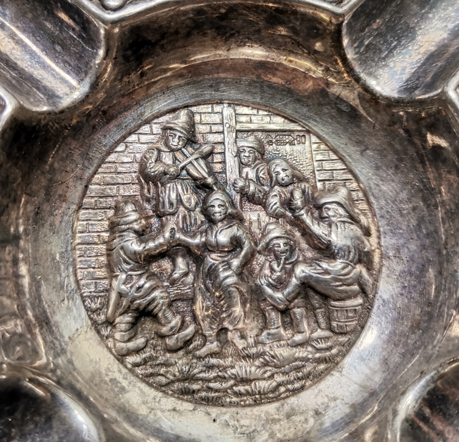 KABARTMA İŞÇİLİKLİ ANTİKA GÜMÜŞ KÜLLÜK