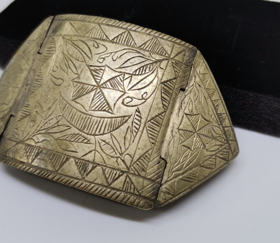 NADİR FORMDA OSMANLI DÖNEMİ KALEM İŞÇİLİKLİ PAZUBENT