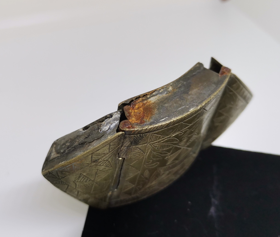 NADİR FORMDA OSMANLI DÖNEMİ KALEM İŞÇİLİKLİ PAZUBENT