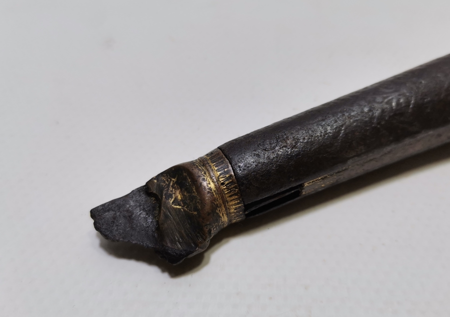 OSMANLI DÖNEMİ TOMBAK VE KABARTMA İŞÇİLİKLİ ÇOK NADİR KADI KAMASI SAPI