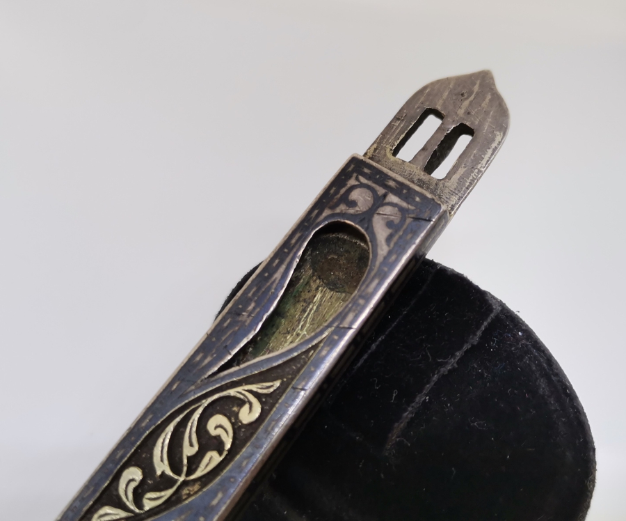 OSMANLI DÖNEMİ SAVAT İŞÇİLİKLİ BÜYÜK BOY ÇERKES KEMERİ PARÇASI