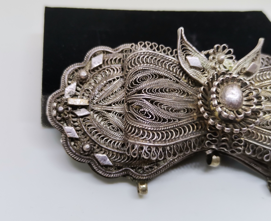 OSMANLI DÖNEMİ TELKARİ İŞÇİLİKLİ GÜMÜŞ KEMER TOKASI