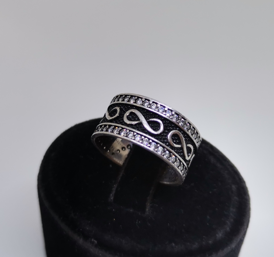 KABARTMA İŞÇİLİKLİ GÜMÜŞ ALYANS YÜZÜK