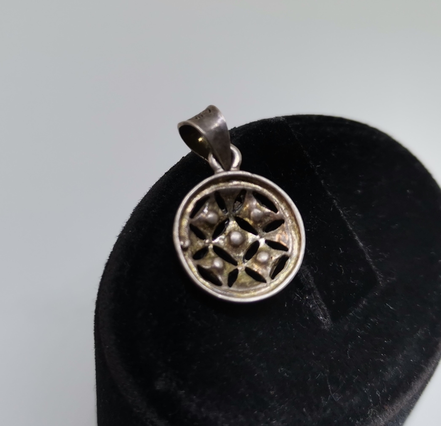 SAFİR TAŞLI GÜMÜŞ KOLYE UCU