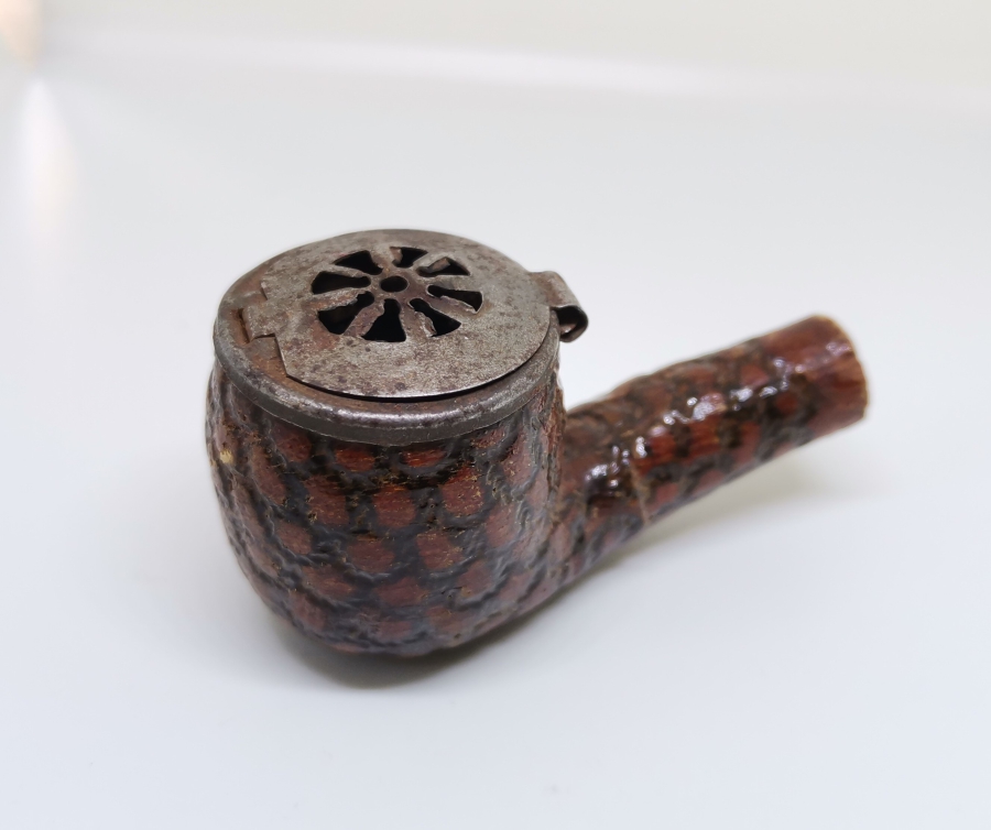 ANTİKA AHŞAP PİPO PARÇASI