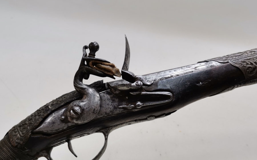 OSMANLI DÖNEMİ GÜMÜŞ APLİKLİ NADİR PİŞTOV