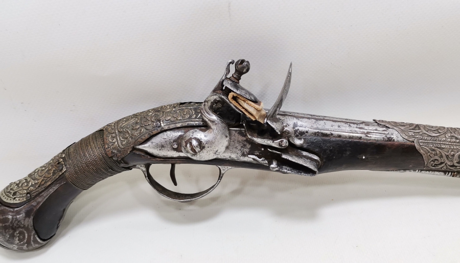 OSMANLI DÖNEMİ GÜMÜŞ APLİKLİ NADİR PİŞTOV