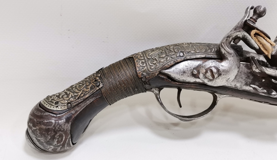 OSMANLI DÖNEMİ GÜMÜŞ APLİKLİ NADİR PİŞTOV