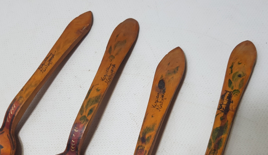 EL BOYAMA ANTİKA TAHTA KAŞIK LOTU