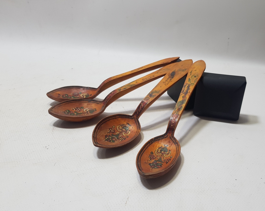 EL BOYAMA ANTİKA TAHTA KAŞIK LOTU