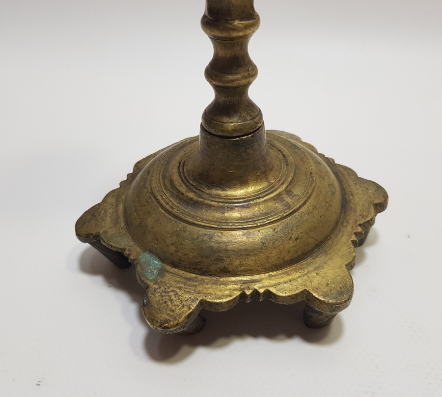 OSMANLI DÖNEMİ NADİR FORMDA KASTAMONU YAPIMI TEKKE İŞİ ŞAMDAN