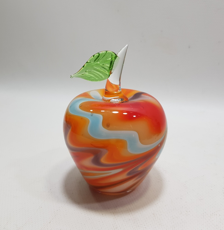 ELMA FORMUNDA YAPILMIŞ ANTİKA MURANO BİBLO