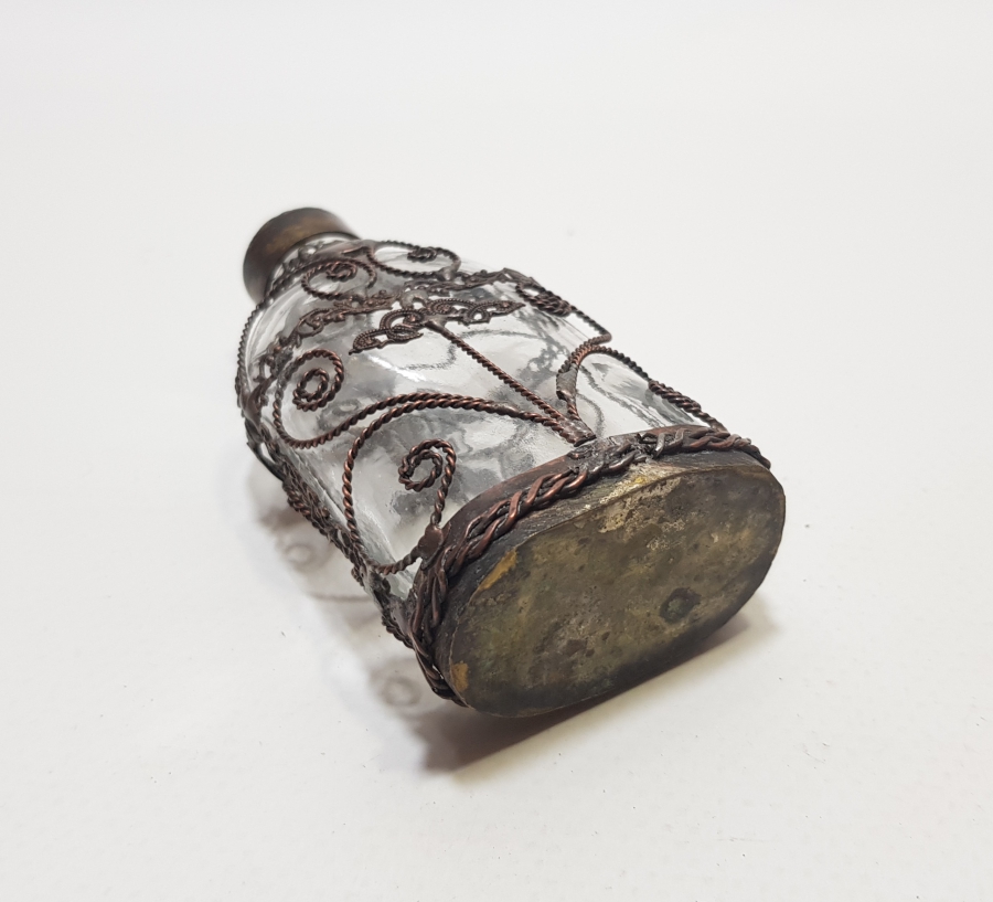 METAL GEÇME İŞÇİLİKLİ OSMANLI DÖNEMİ NADİR KOKU - PARFÜM ŞİŞESİ