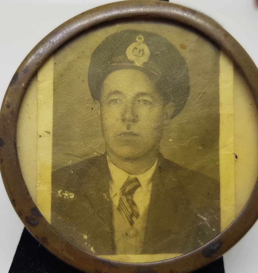 EL YAPIMI ÇERÇEVESİNDE CUMHURİYET BAŞLARI POLİS FOTOĞRAFI