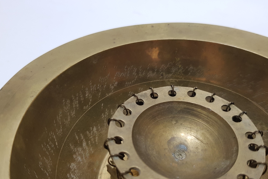 İÇİ AYETLERLE BEZELİ ANTİKA ŞİFA TASI