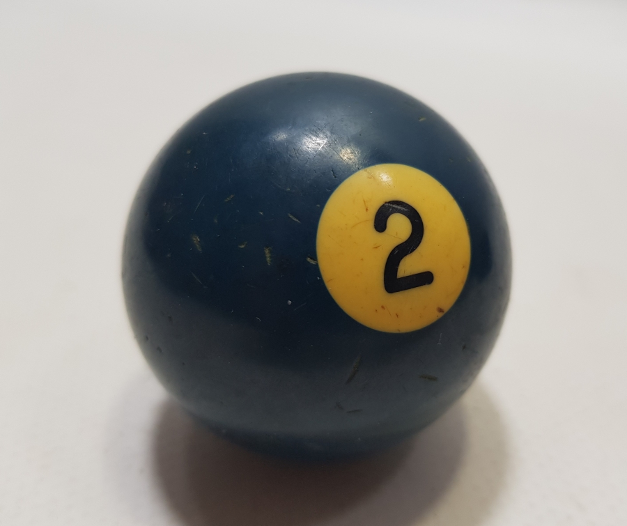 ANTİKA KATALİN BİLARDO TOPU