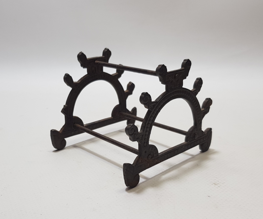 ÜZERİ KABARTMA İŞÇİLİKLİ OSMANLI DÖNEMİ ÇOK NADİR EL YAPIMI STANT