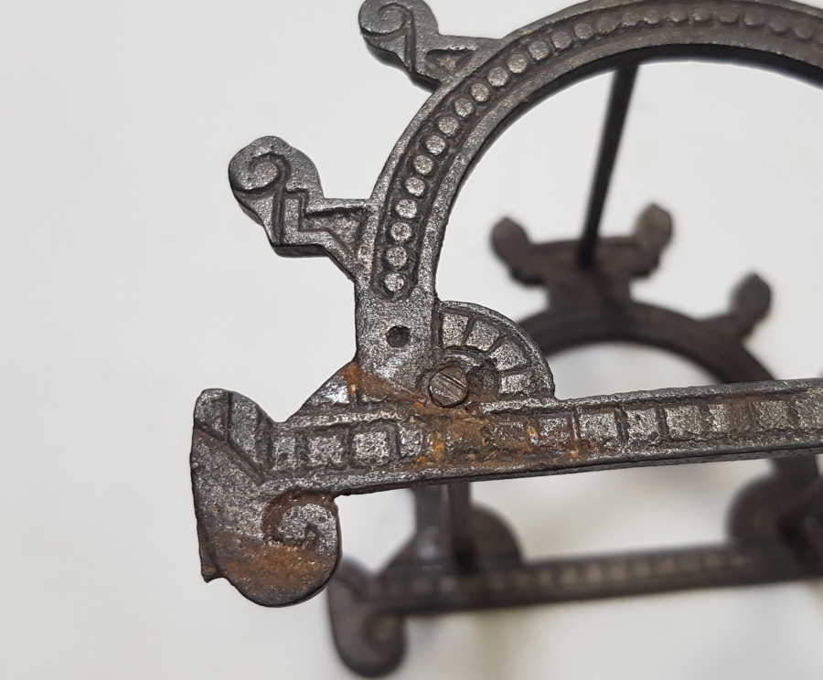 ÜZERİ KABARTMA İŞÇİLİKLİ OSMANLI DÖNEMİ ÇOK NADİR EL YAPIMI STANT