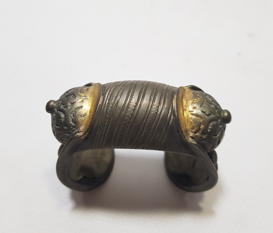 OSMANLI DÖNEMİ KABARTMA İŞÇİLİKLİ ÇOK NADİR TOMBAK PAZUBENT