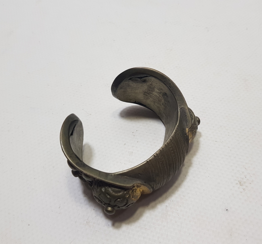 OSMANLI DÖNEMİ KABARTMA İŞÇİLİKLİ ÇOK NADİR TOMBAK PAZUBENT