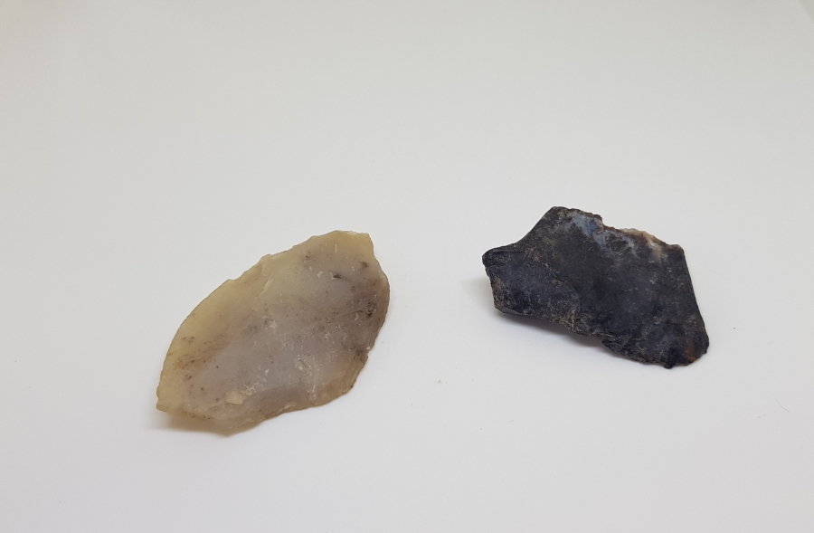 OSMANLI DÖNEMİ İKİ ADET ÇAKMAK TAŞI