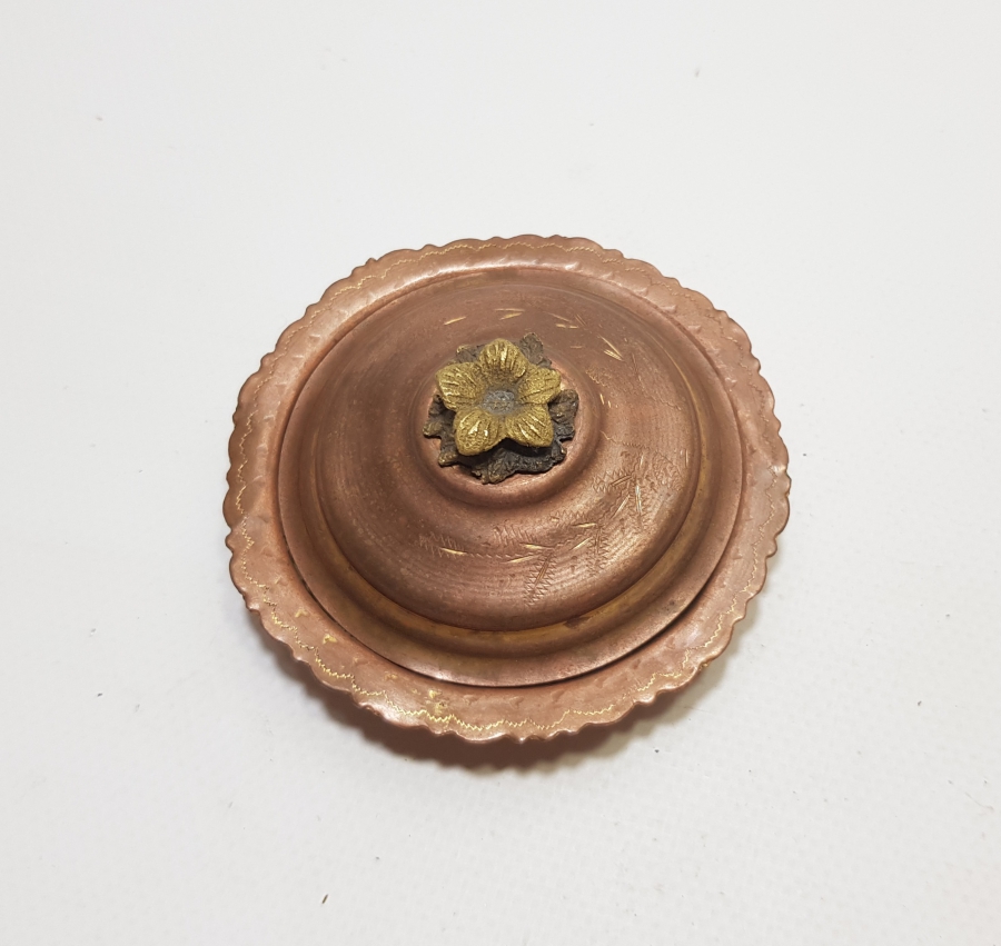 OSMANLI DÖNEMİ KALEM İŞÇİLİKLİ KAPAKLI MAMA TABAĞI