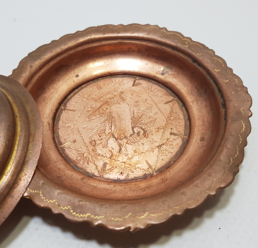 OSMANLI DÖNEMİ KALEM İŞÇİLİKLİ KAPAKLI MAMA TABAĞI