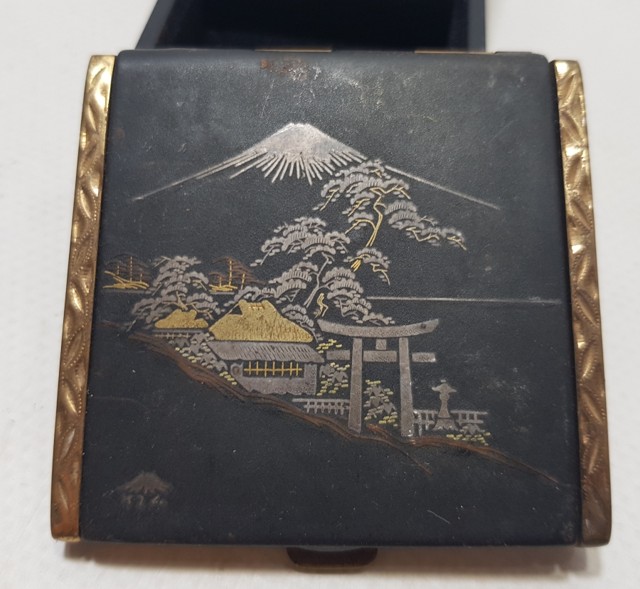 ALTIN VE GÜMÜŞ EZME İŞÇİLİKLİ 1900 BAŞLARI ÇOK NADİR UZAKDOĞU PUDRİYER - PUDRALIK