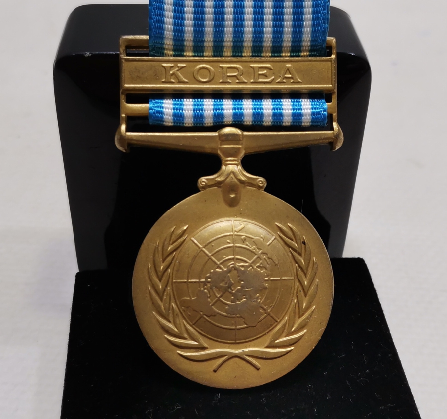 İNGİLİZCE YAZILI ÇOK NADİR KORE MADALYASI