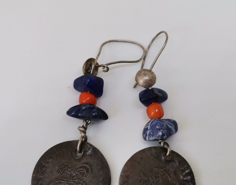 ABDÜLMECİT HAN DÖNEMİ GÜMÜŞ PARALARDAN YAPILMIŞ ÖZEL YAPIM KÜPE