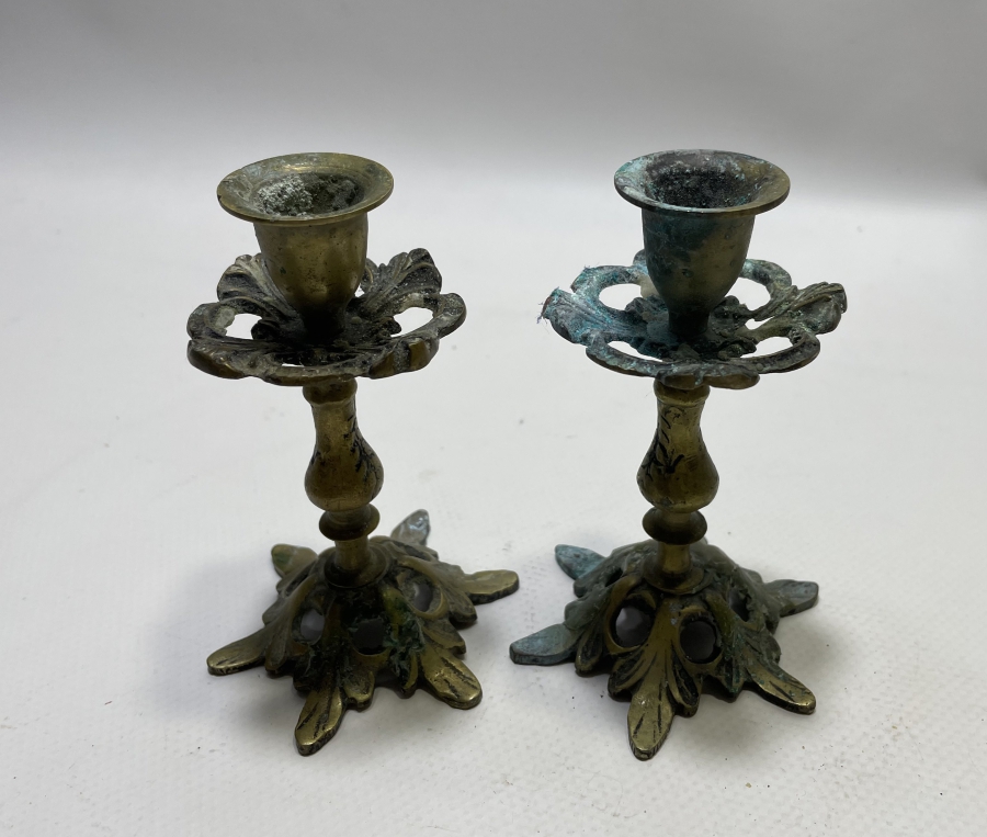 İKİ ADET ANTİKA BRONZ ŞAMDAN