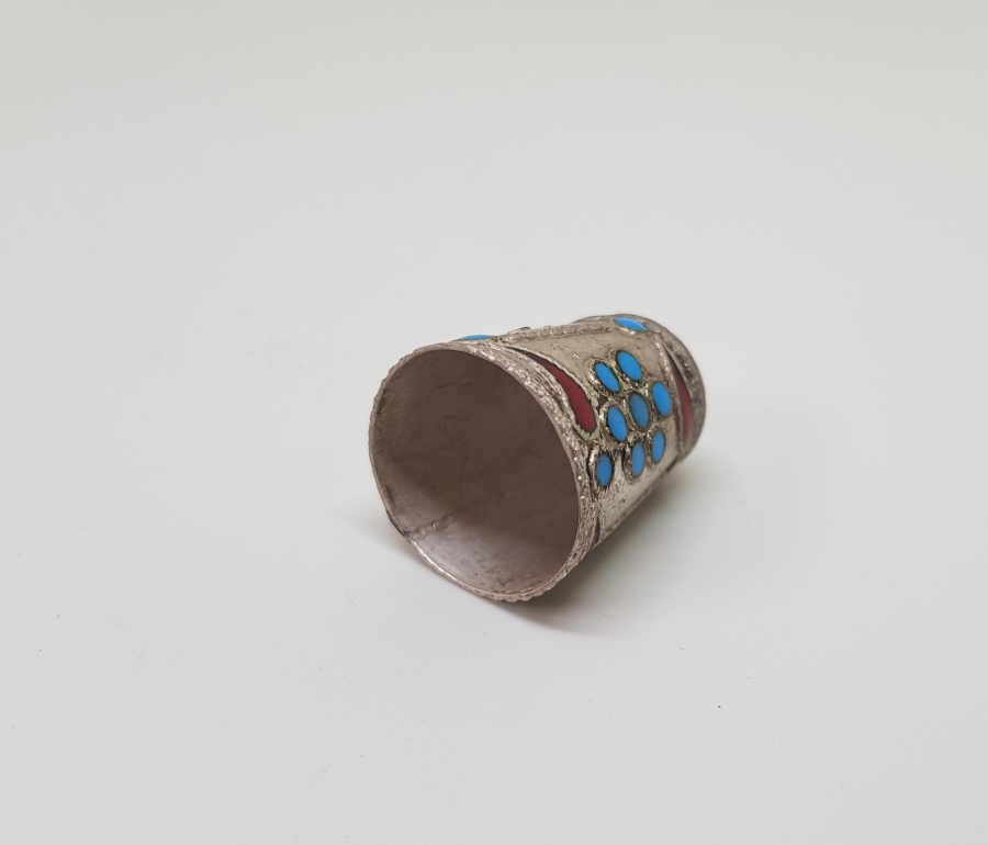 ÜZERİ MİNE İŞÇİLİKLİ OSMANLI DÖNEMİ GÜMÜŞ TERZİ YÜKSÜĞÜ