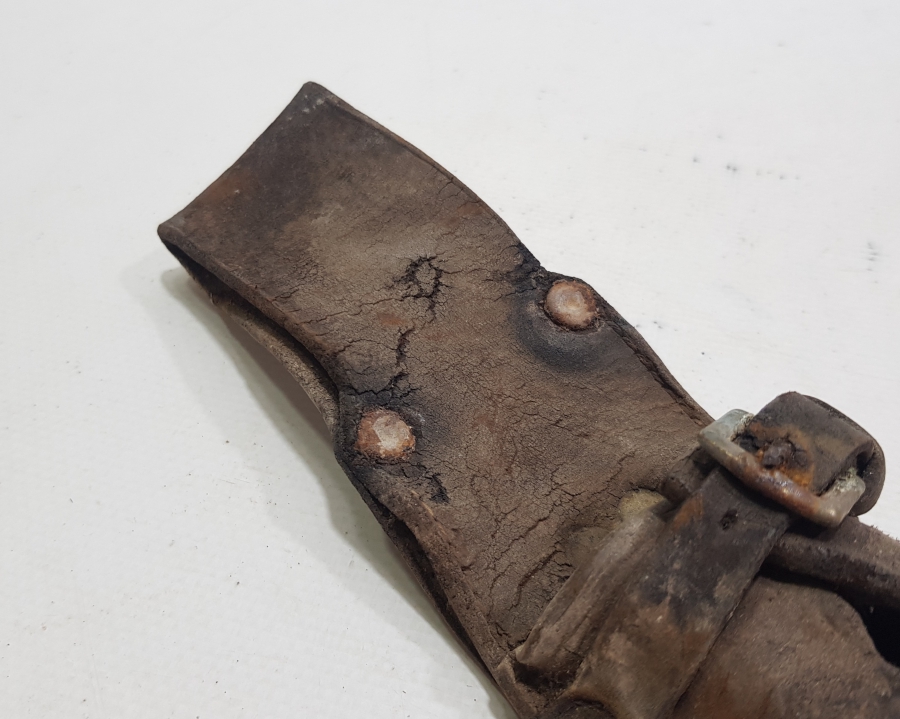 1. DÜNYA SAVAŞI DÖNEMİ DERİDEN MAMUL ÇOK NADİR DERİ TOPÇU MEÇİ ASKISI