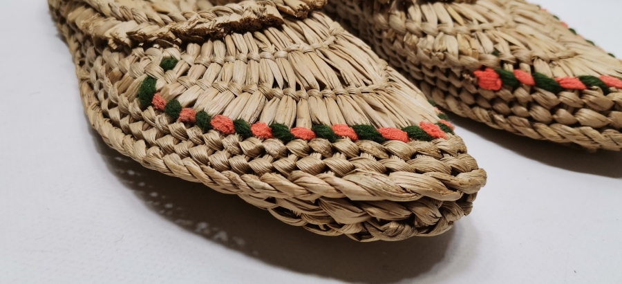 OSMANLI DÖNEMİ HURMA YAPRAĞINDAN YAPILMIŞ HİCAZ İŞİ ÇOK NADİR DAMAT AYAKKABISI