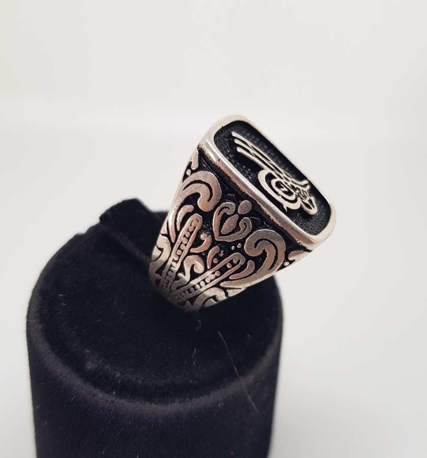 ÜZERİ TUĞRA MOTİFLİ GÜMÜŞ YÜZÜK